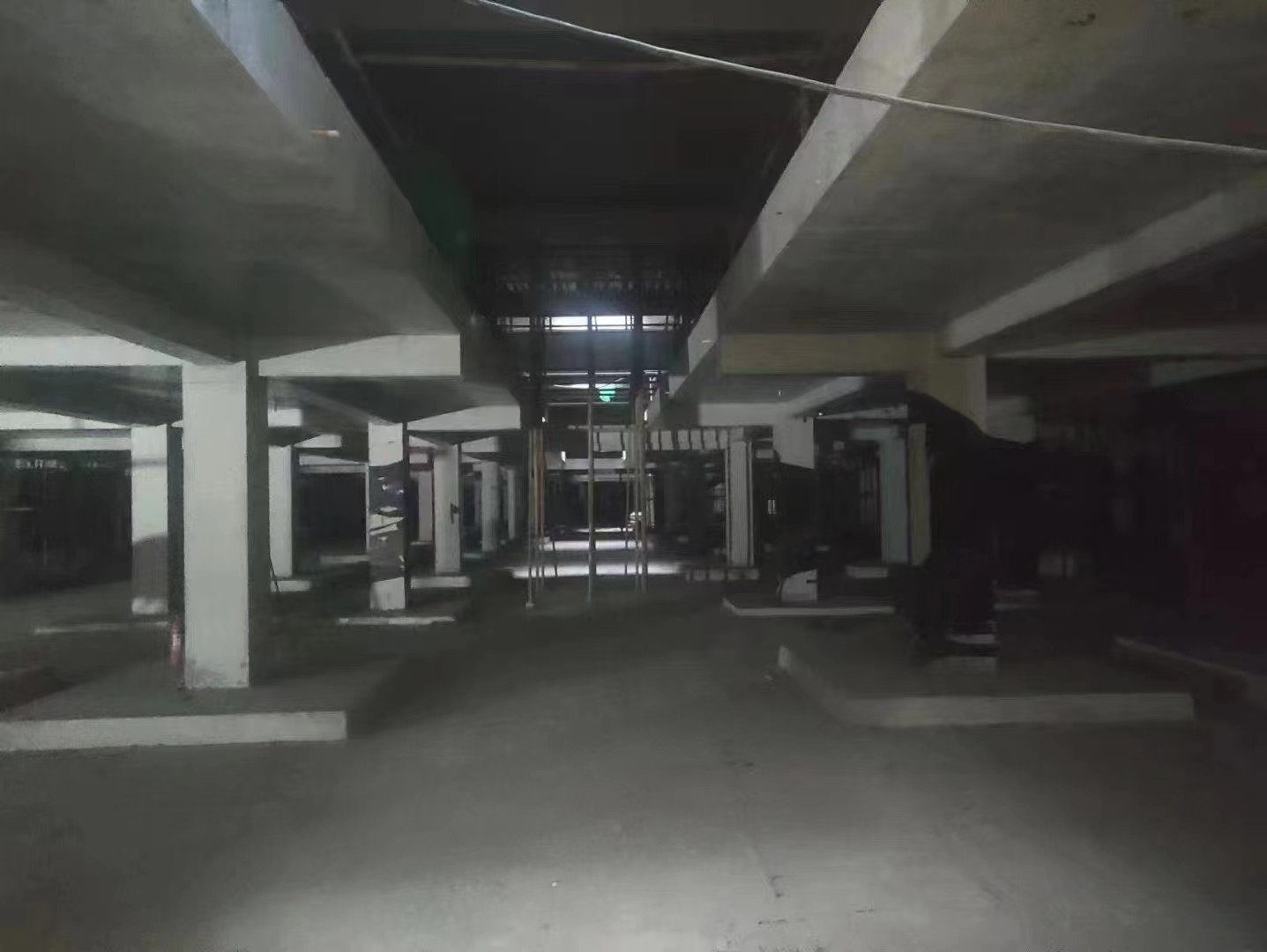 泰安山东又一个上海博普LOFT车库拔地而起